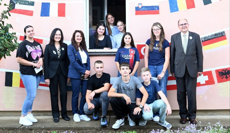 Posjeta Šmita Srebrenici i Potočarima