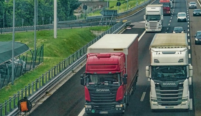 Blokade granica vode BiH u vanredno stanje i milionske tužbe protiv države