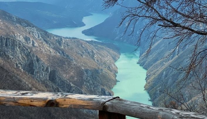 Dani branja sremuša u nacionalnom parku „Drina“