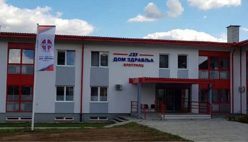 Dom zdravlja Bratunac jači za nove stručne kadrove